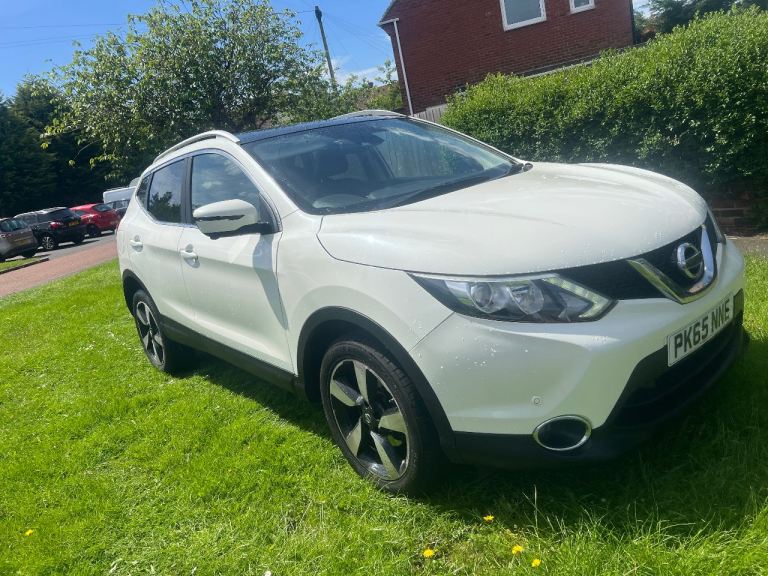 Nissan, QASHQAI, Hatchback, 2015, Manual, 1197 (cc), 5 doors