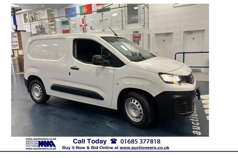 2020 Peugeot Partner L1 GRIP 1.5HDI BLUE 100PS 3 SEAT SWB VAN (EURO 6) ------------------------- ...