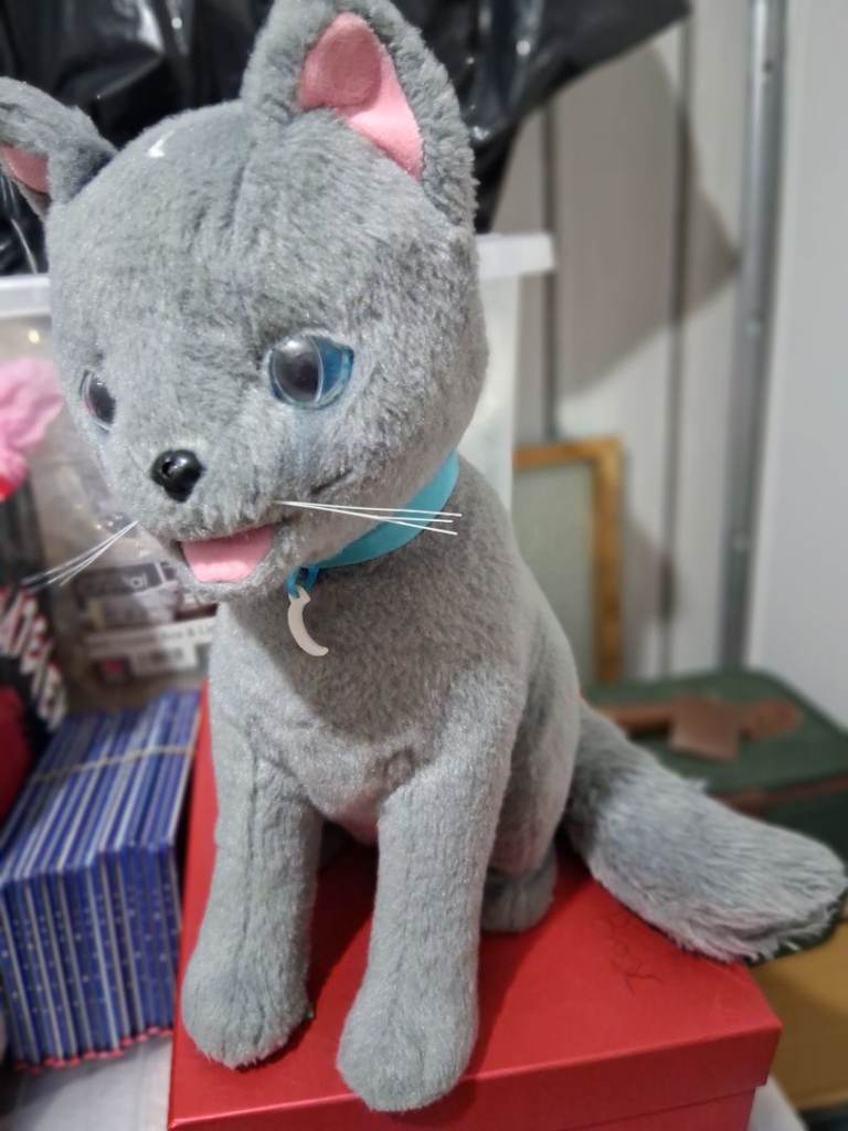 Plushi Soft Cat with Cresent Moon Collar - Battery Operated