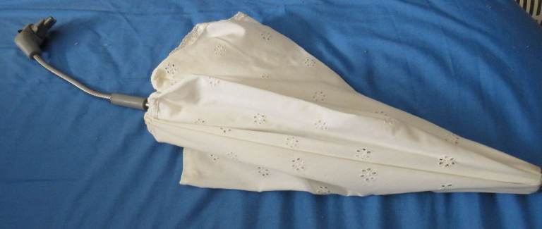 Universal Pram Sun Shade in White – Good Condition