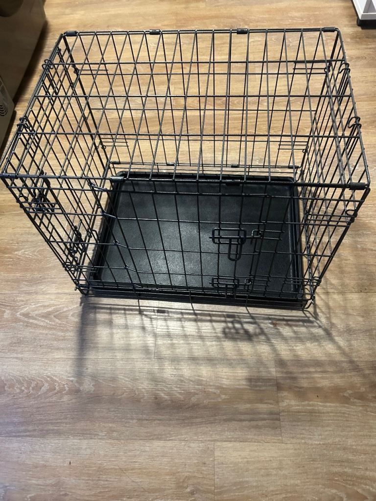 New dog cage 