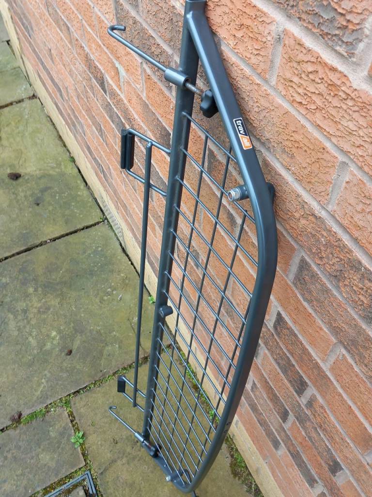 Vauxhall Insignia Estate/Sports Tourer Dog Guard