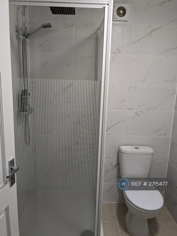 1 bedroom in Maple Street, Sheerness, ME12 (#2715477)