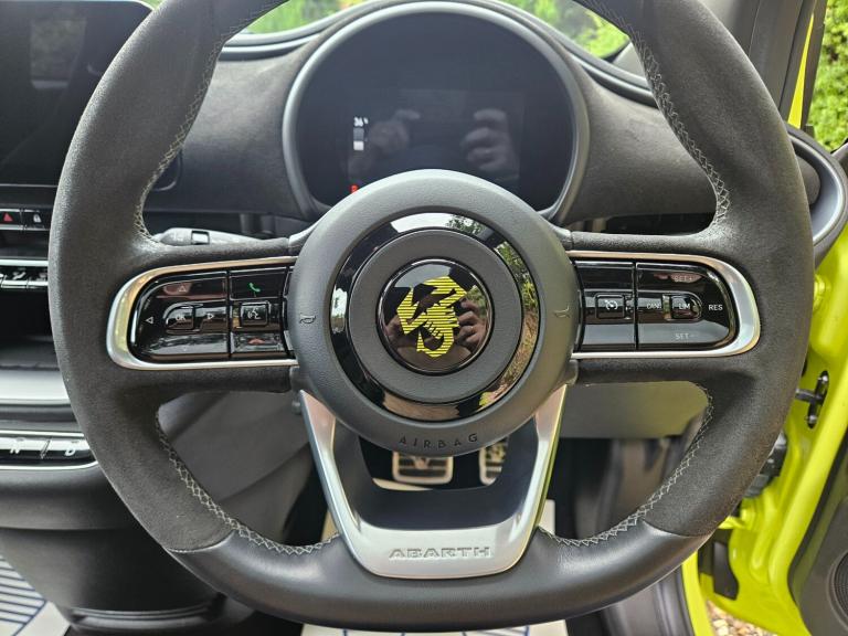 2023 Abarth 500 114kW Turismo 42.2kWh 3dr Auto HATCHBACK Electric Automatic