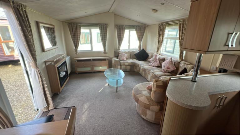 BK GROSVENOR 38X12 • 2 BED • DG • CH • EVESHAM • OFF-SITE SALE