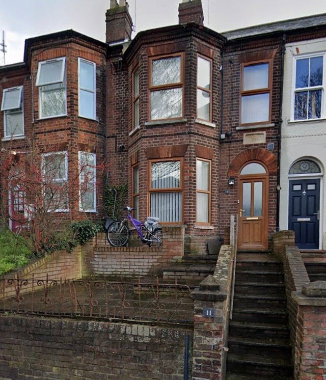 Single Room to rent in shared house