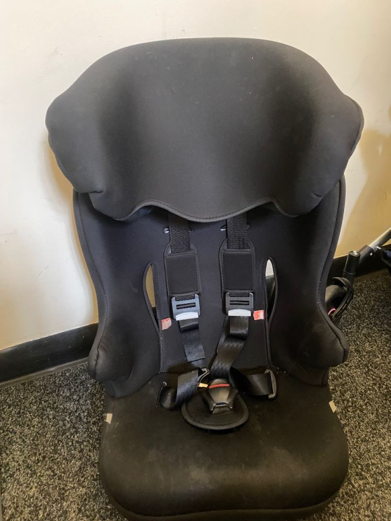 Child Car Seat CUGGI 1-2-3 TYPE L7 FORWARD FACING CAR SEAT / BOOSTER SEAT 9-36 kg (NO ISOFIX) 