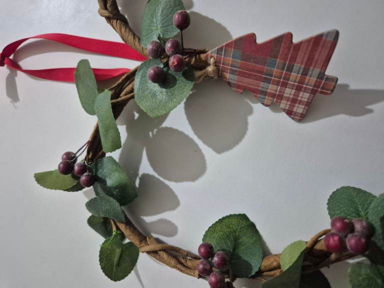 Next Small Green Leafy/Wooden Hanging Wreath