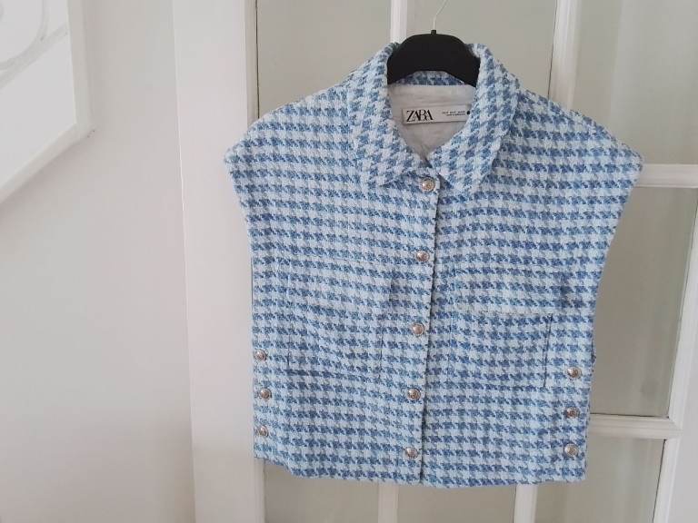 ZARA Blue and White Houndstooth Check Waistcoat – Size S/M