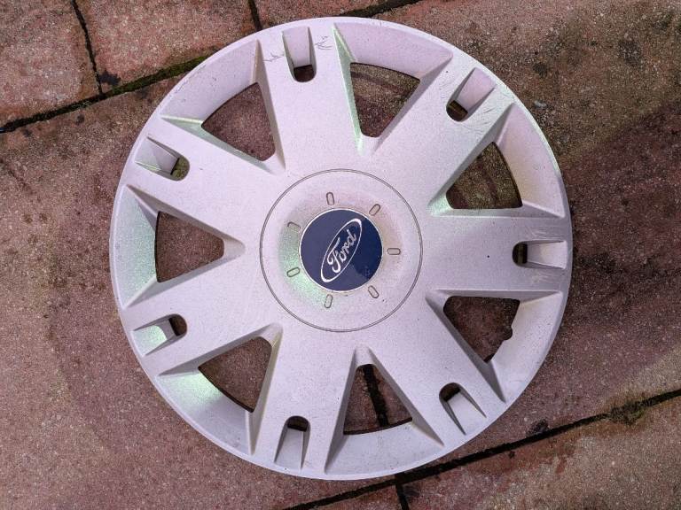 Ford fiesta 15" wheel trims