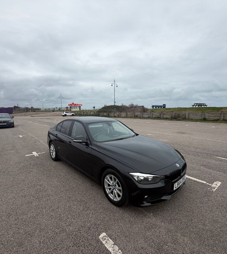 BMW 2015 320d Business EfficientDynamics (Just Serviced)