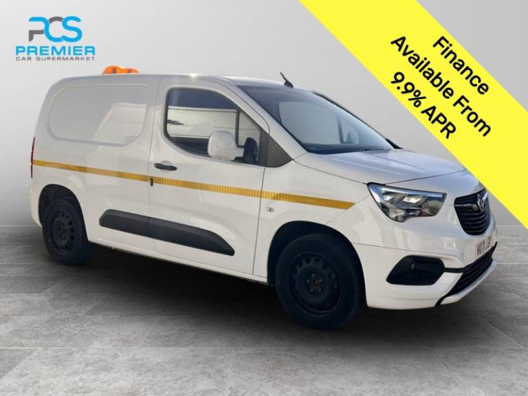2021 Vauxhall Combo Turbo D 2000 Sportive Panel Van Diesel Manual