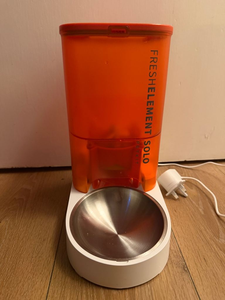 Pekit smart pet feeder