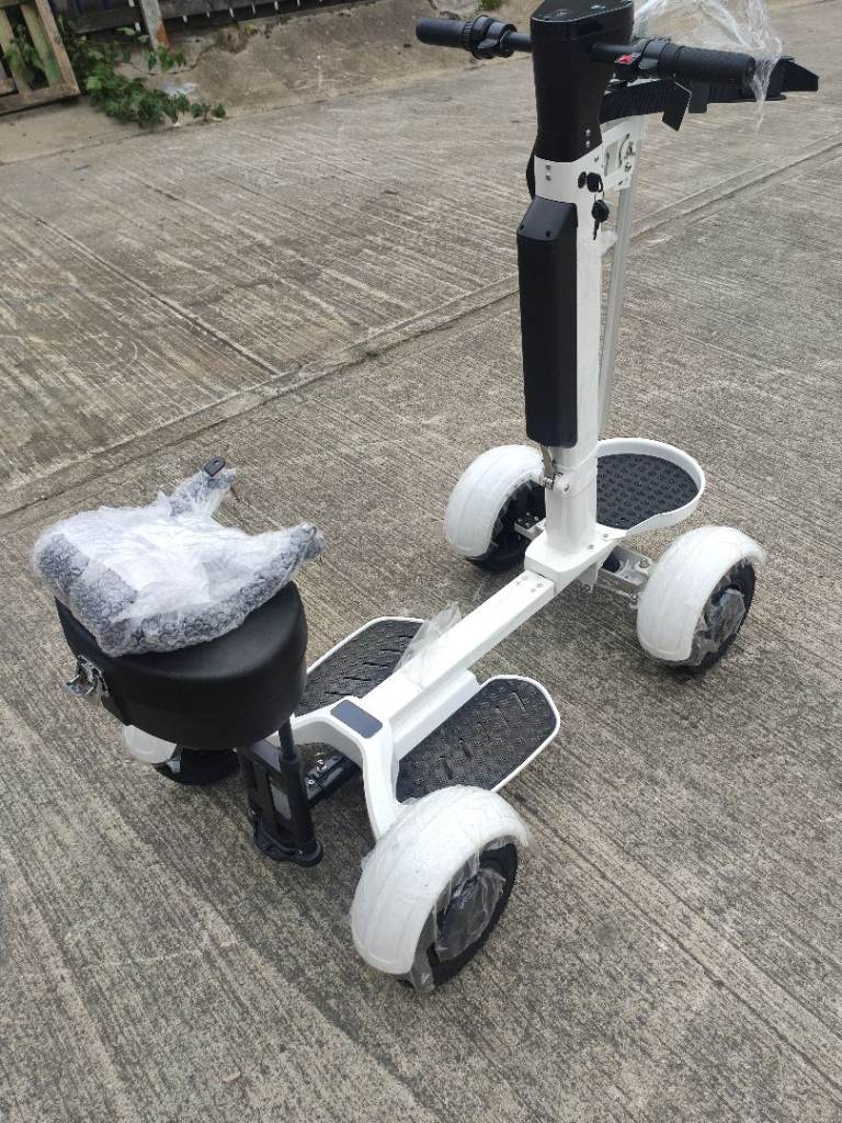 Stand on golf buggy