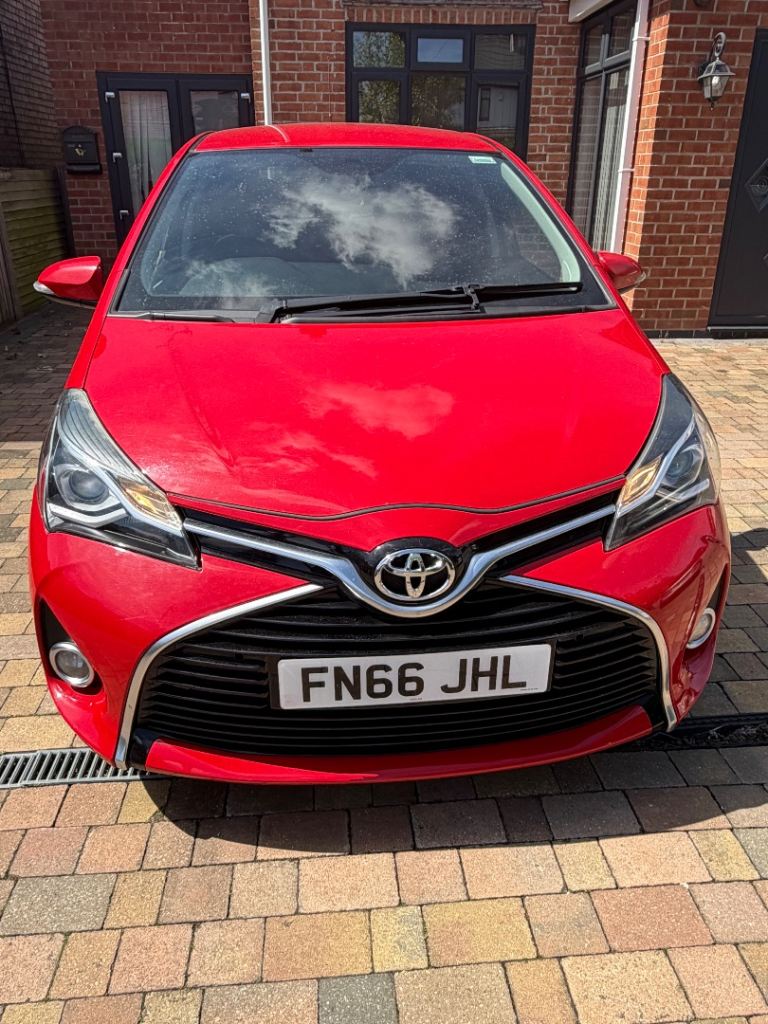 Toyota, YARIS, Hatchback, 2016, Manual, 1364 (cc), 5 doors