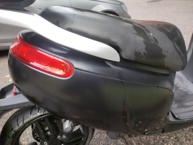 Ecooter E1R Electric Scooter 