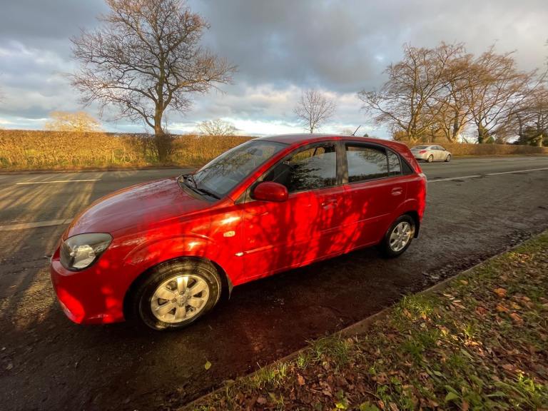 Kia, RIO, Hatchback, 2011, Manual, 1399 (cc), 5 doors