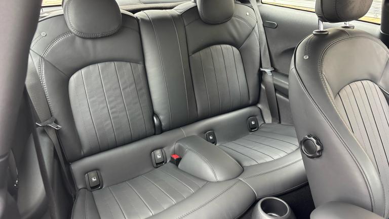 2022 MINI Hatch 2.0 Cooper S Exclusive 3dr Auto Petrol Hatchback Hatchback Petrol Automatic