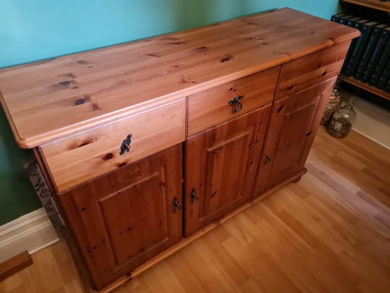 Wooden sideboard - free to collector