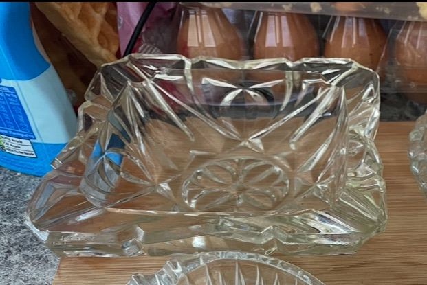 Large glass ashtray 