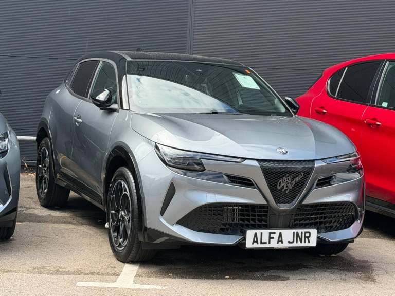 2026 Alfa Romeo Junior 1.2 MHEV Ibrida e-DCT Euro 6 (s/s) 5dr SUV Hybrid Automatic