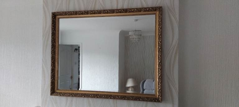 Decorative lovely mirror