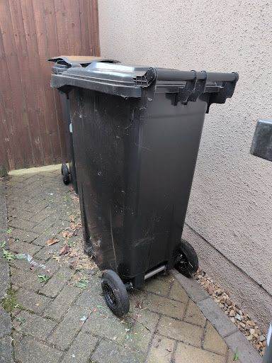 Black Wheelie Bin, Large