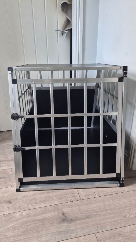 Dog Car Crate Large (90x66x72cm)