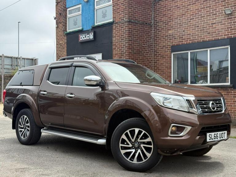 2016 Nissan Navara Double Cab Pick Up N-Connecta 2.3dCi 190 4WD Auto PICK UP DIESEL Automatic