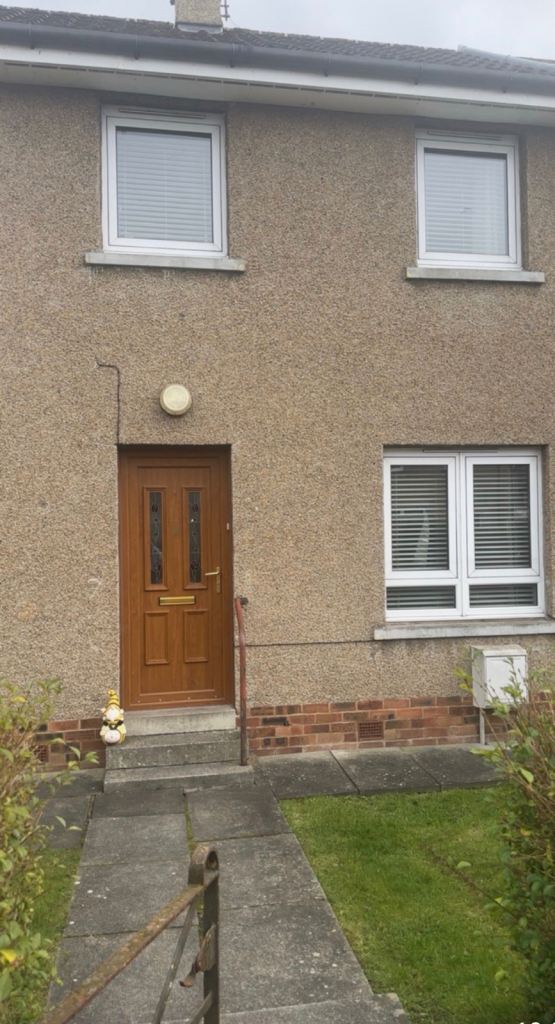 Two bedroom semi in st Mary’s dundee 