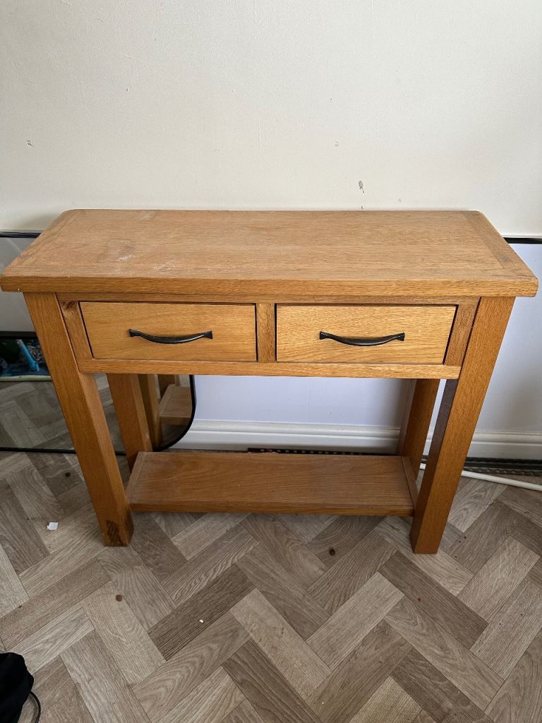 Hall table REDUCED