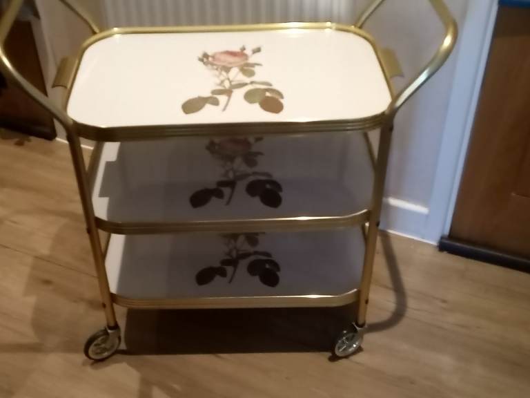 Tea Trolley 