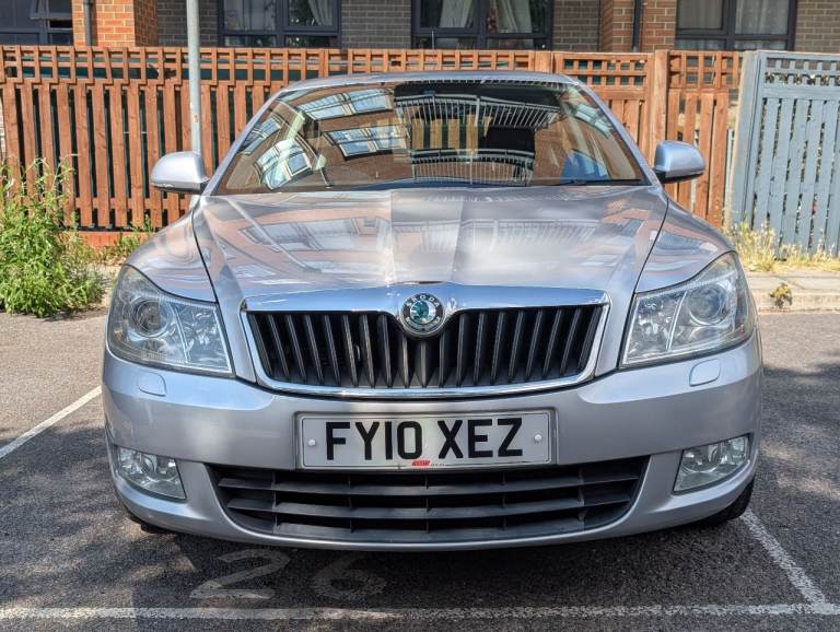 Skoda, OCTAVIA, Hatchback, 2010, Semi-Auto, 1798 (cc), 5 doors