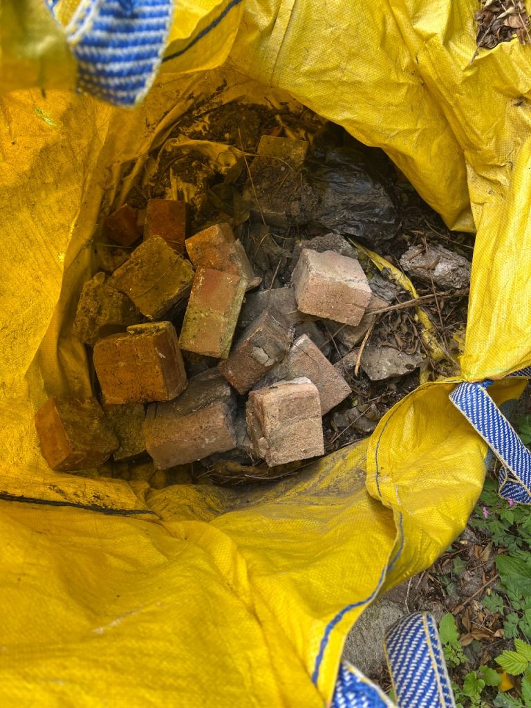FREE Stones and Bricks