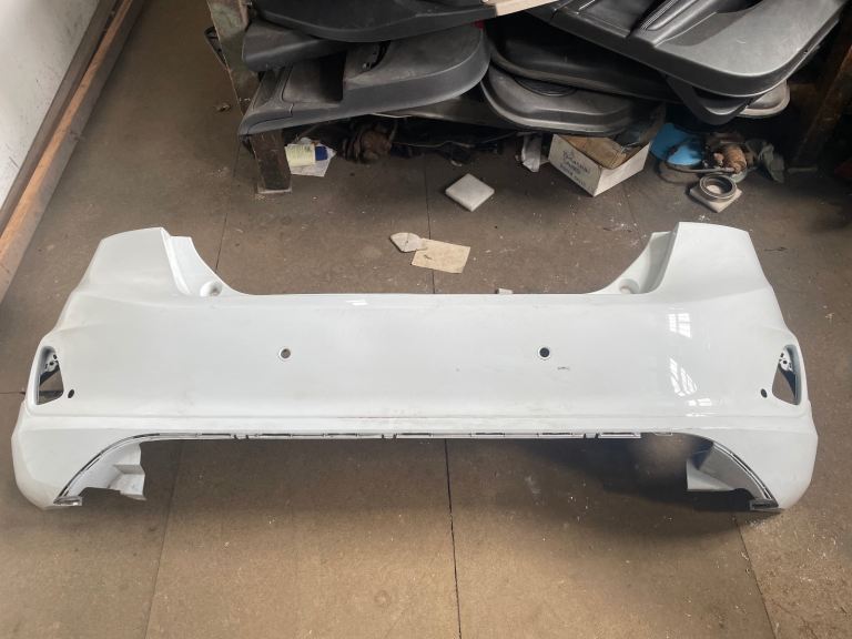 FORD FIESTA MK8 ST LINE REAR BUMPER WITH PDC HOLES (2017-2022)
