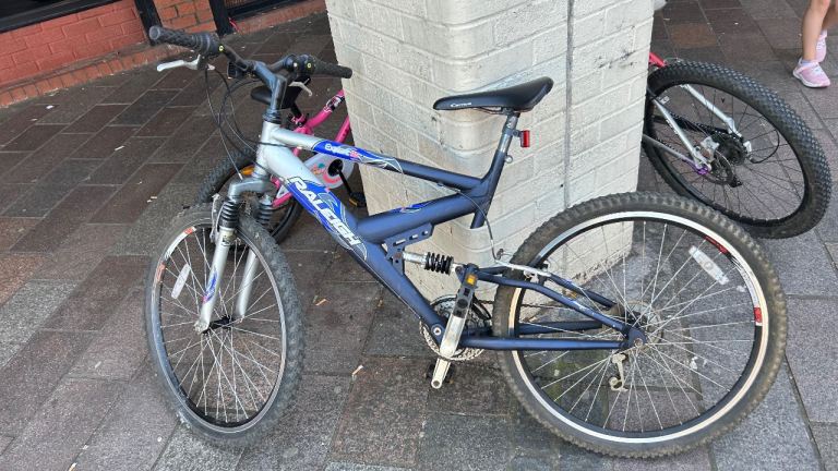 🚵 ⛰️ mountain bike Raleigh