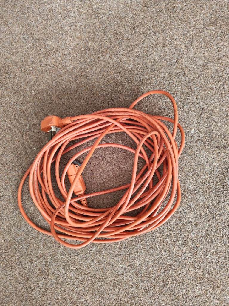 Orange Extension Lead – Good Condition