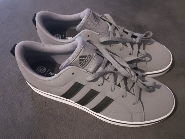 MENS TRAINERS SIZE 9 £20