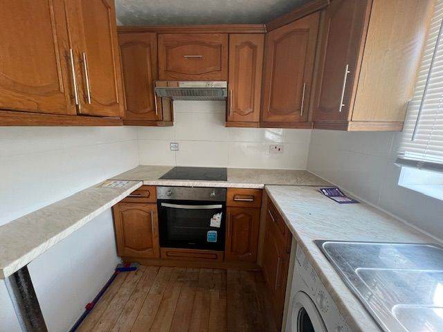 1 Bedroom 2nd Floor Flat Gurney Close Barking IG11 8LD