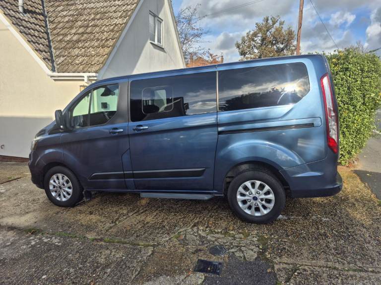 Ford, TOURNEO CUSTOM, MPV, 2018, Manual, 1996 (cc), 4 doors