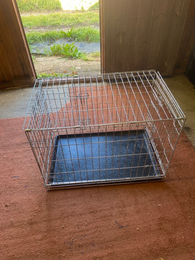 Medium to large Dog cage 
