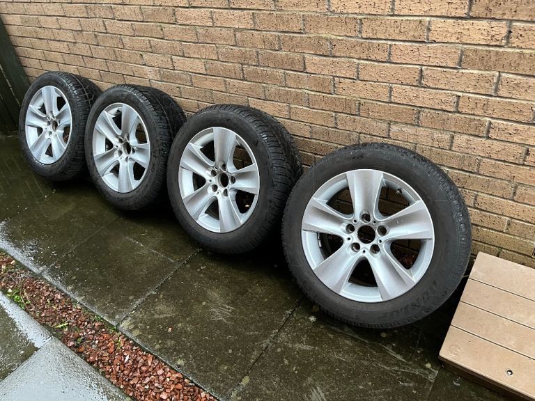 BMW 5 series 17 inch alloys wheels
