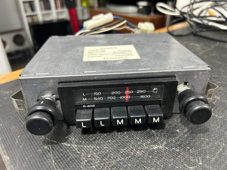 Classic Volvo R-4012 vintage car radio. LW / MW in working order