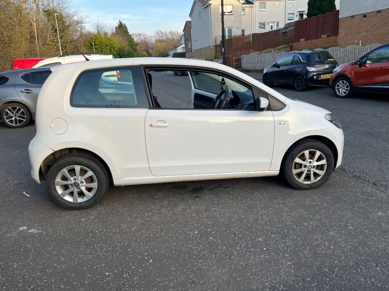 Skoda Citigo 2017 2 door mot till Feb 27