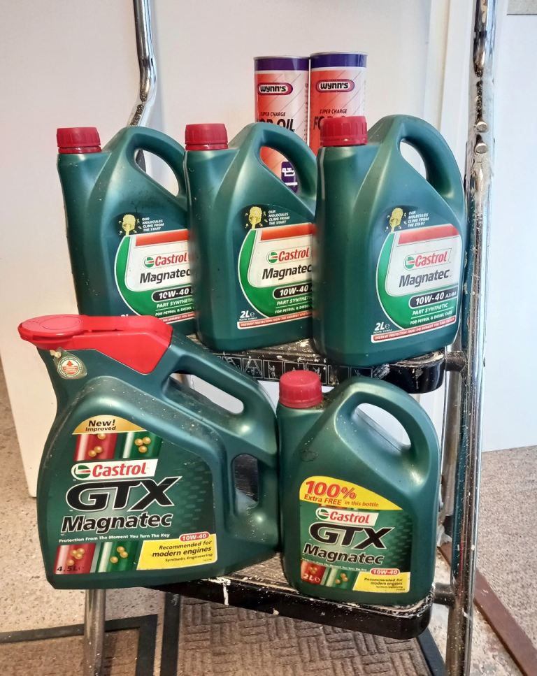 Castrol Magnatec Engine Oil