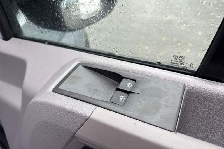 2025 Volkswagen Crafter 2.0 TDI 140PS Commerce High Roof Van PANEL VAN DIESEL Manual