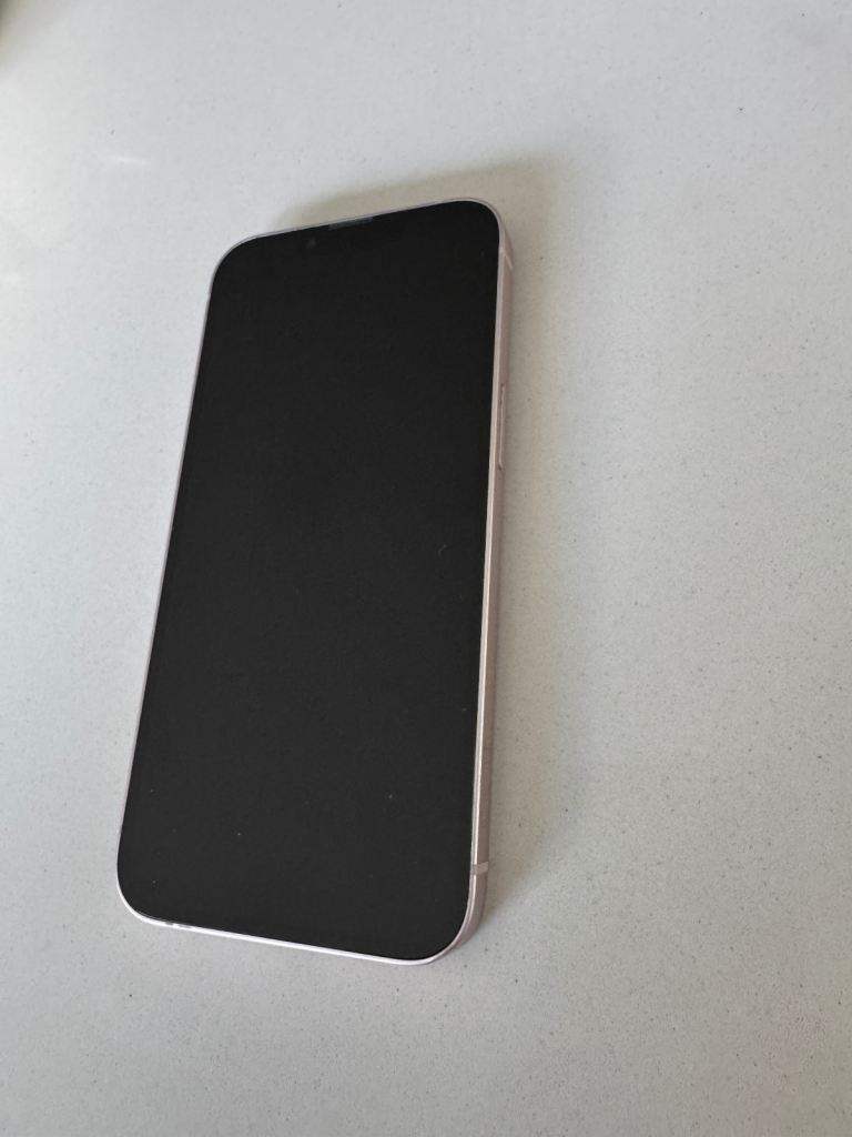 Apple IPhone 13 128GB Pink