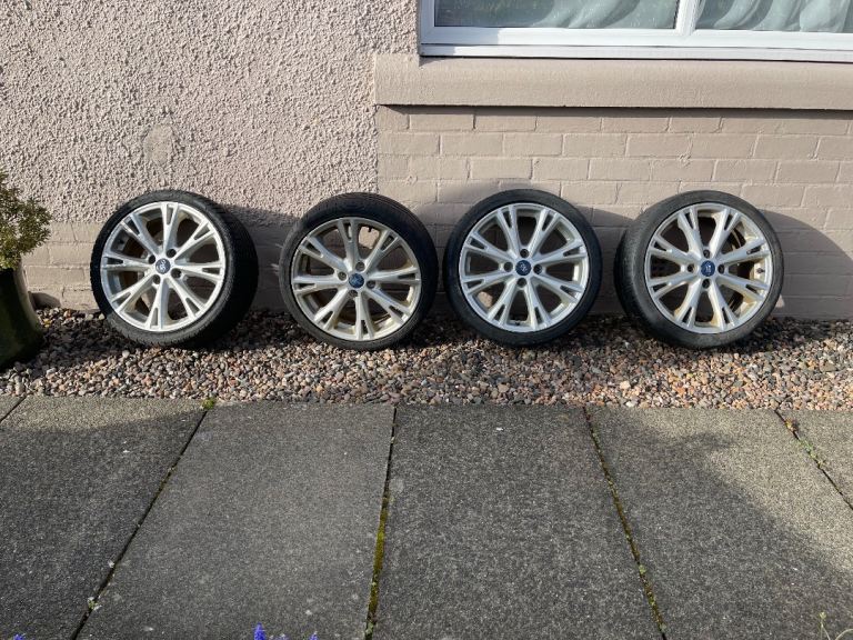 Ford fiesta wheels 17” x 4