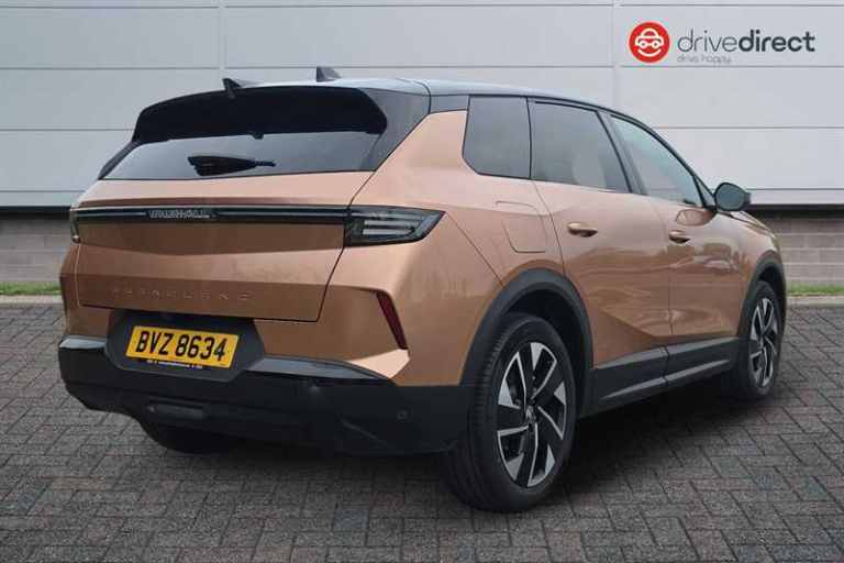 2025 Vauxhall Grandland 1.2 Hybrid [136] Ultimate 5dr e-DCT6 [Pan Roof] HATCHBACK PETROL Automatic