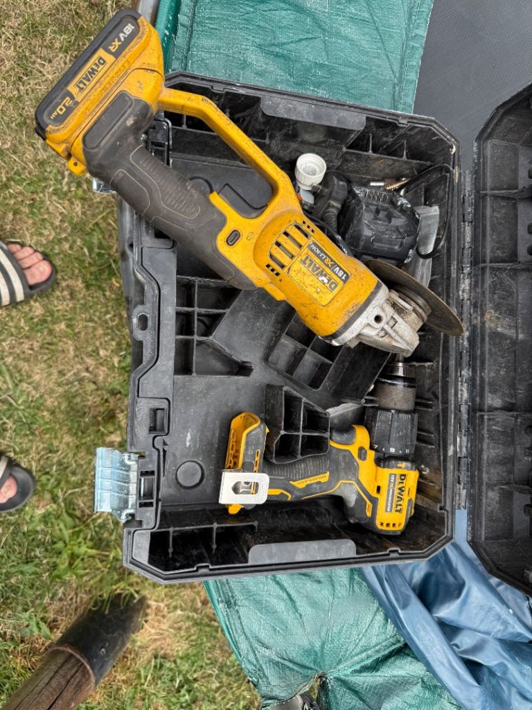 Dewalt 18V XR Power Tool Set – Drill & Grinder, Good Condition